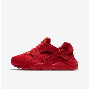 Brand new nike shoes